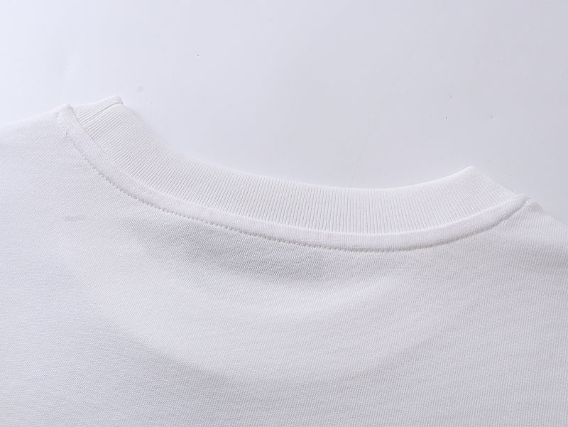 White T-shirt crew neck with ribbed collar