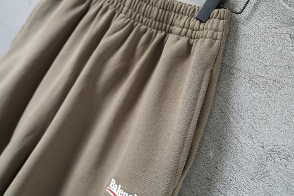 Balenciaga beige shorts with gathered elastic waistband detail