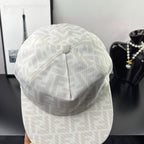Fendi FF baseball cap in light beige, rounded crown with center seam and logo