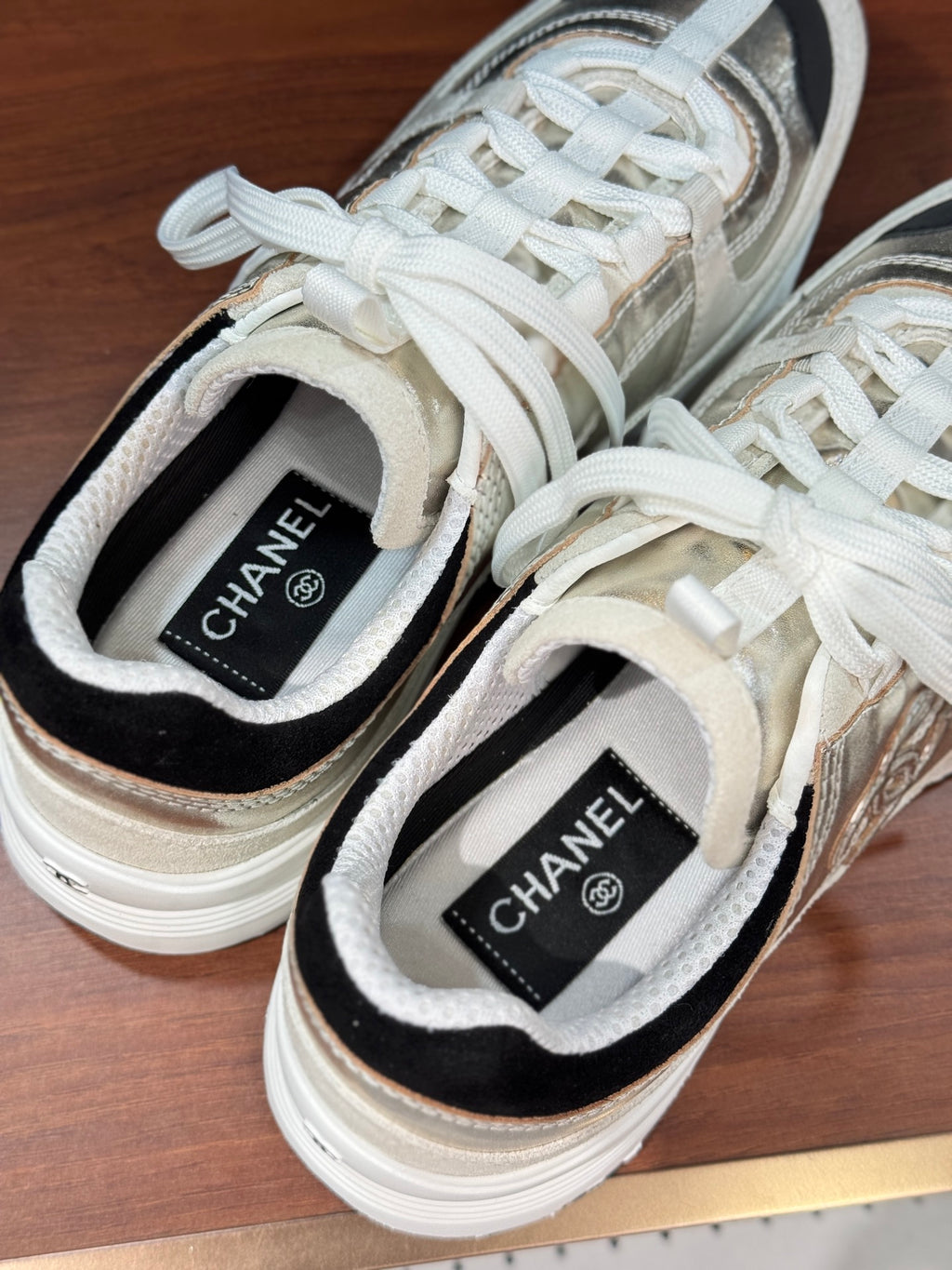 Luxury Shoes Chanel Unisex