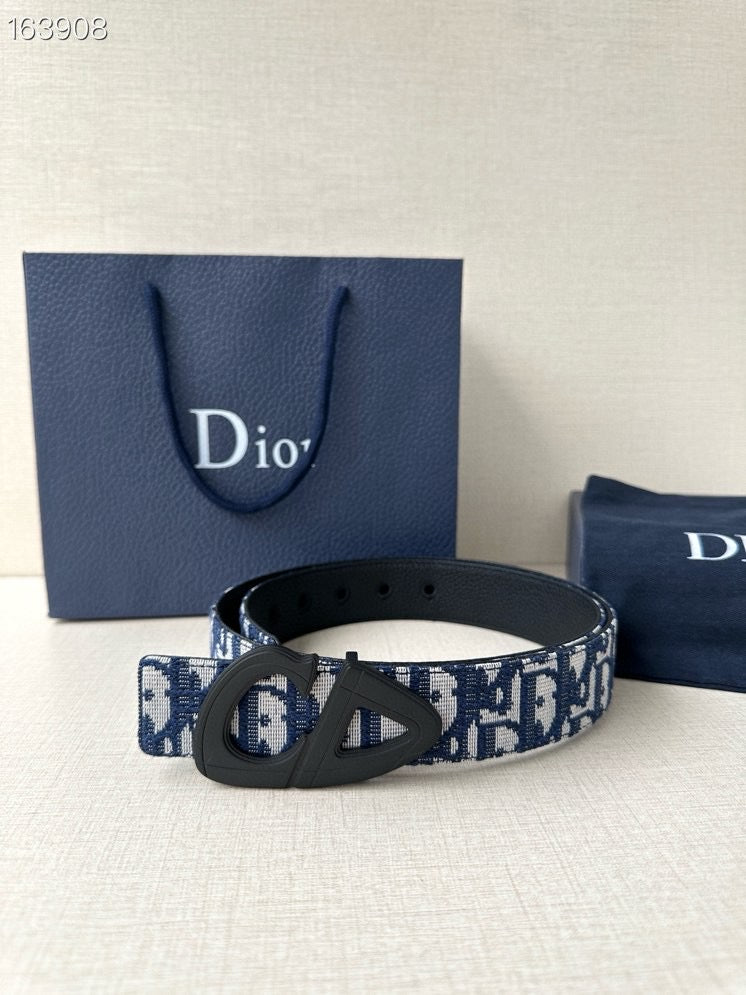 Dior belt front view: blue/white Dior Oblique strap with black buckle