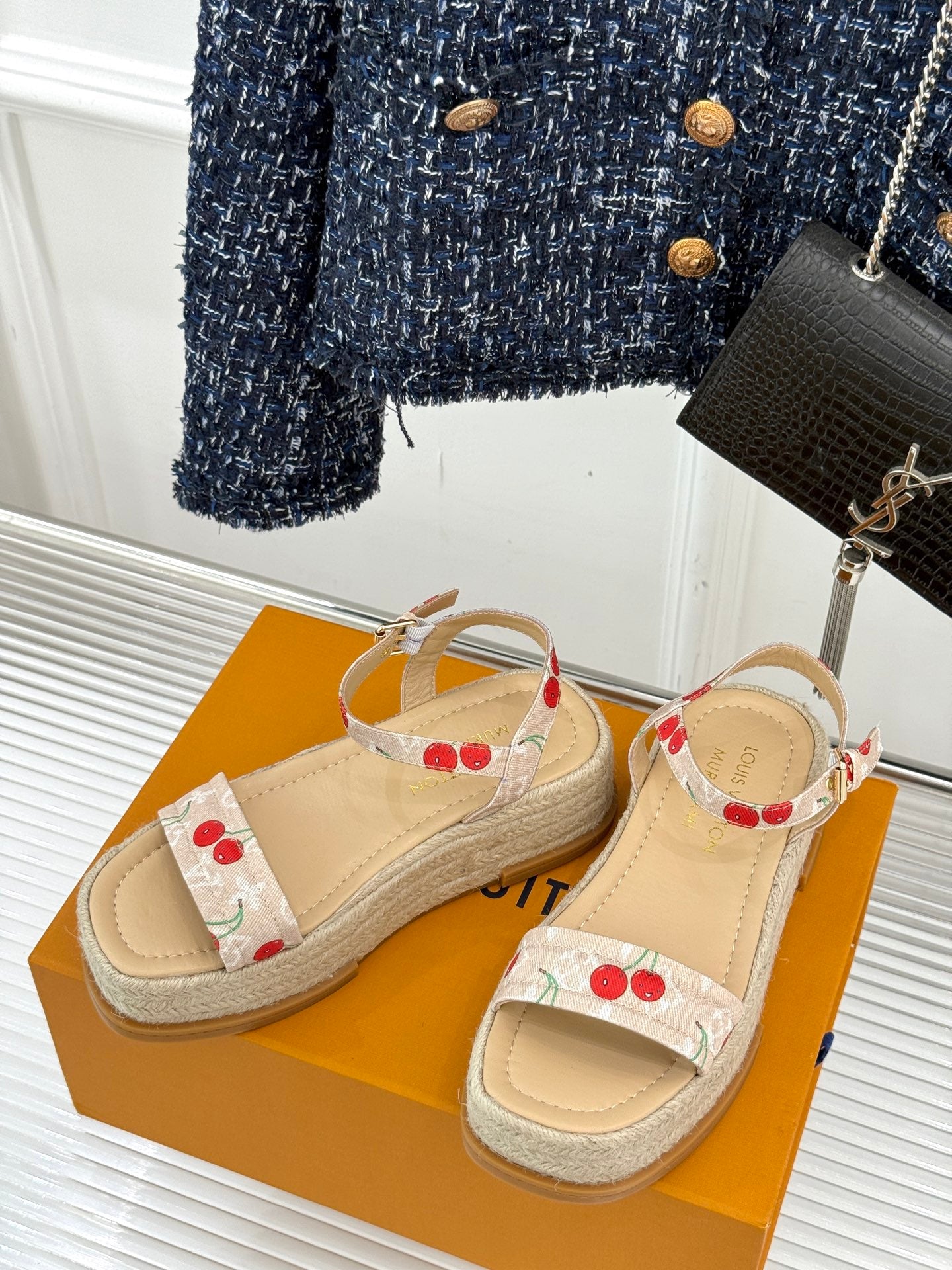 Espadrille platform sandals with beige straps and red cherry print, open toe