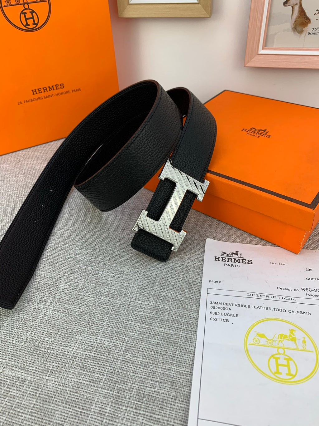 Hermes belt, black leather with silver-tone H buckle and adjustable loop