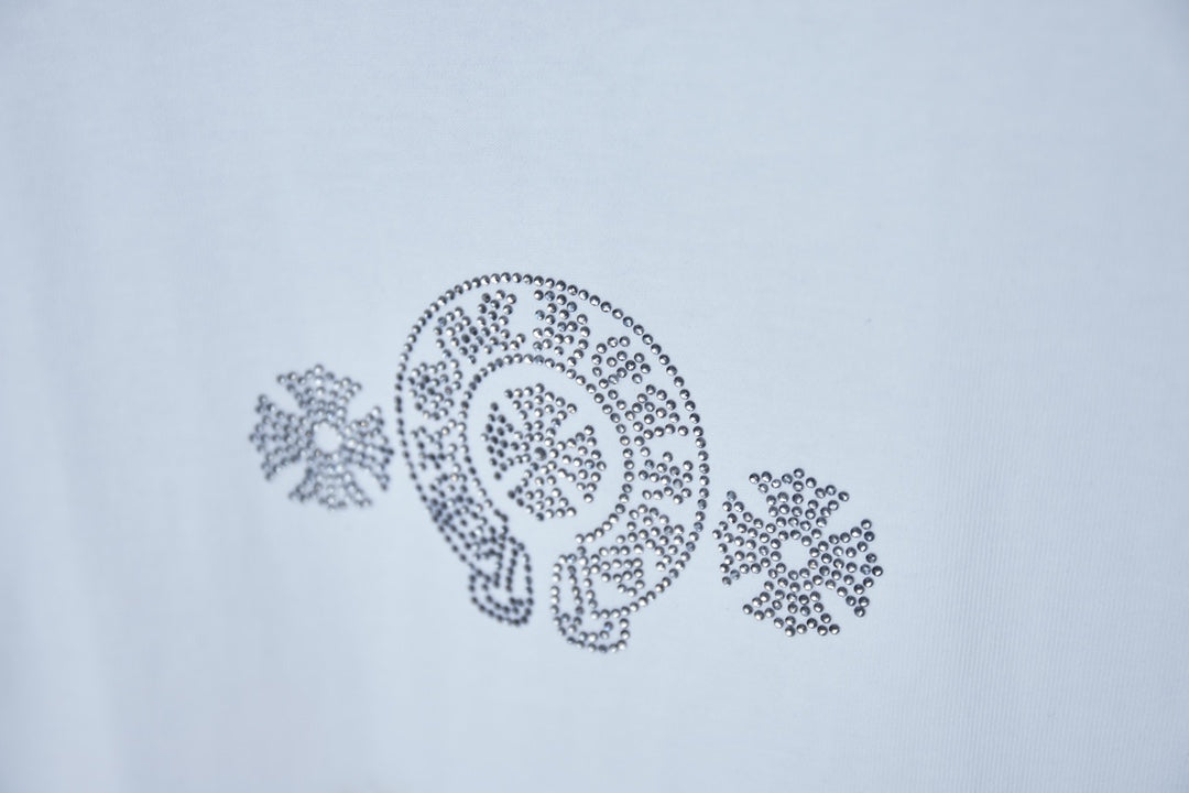 Chrome Hearts rhinestone emblem on white short-sleeve T-shirt