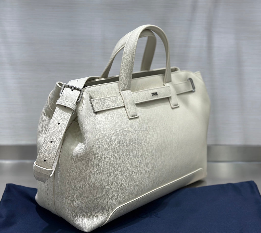 White Dior leather handbag with top handles and removable shoulder strap