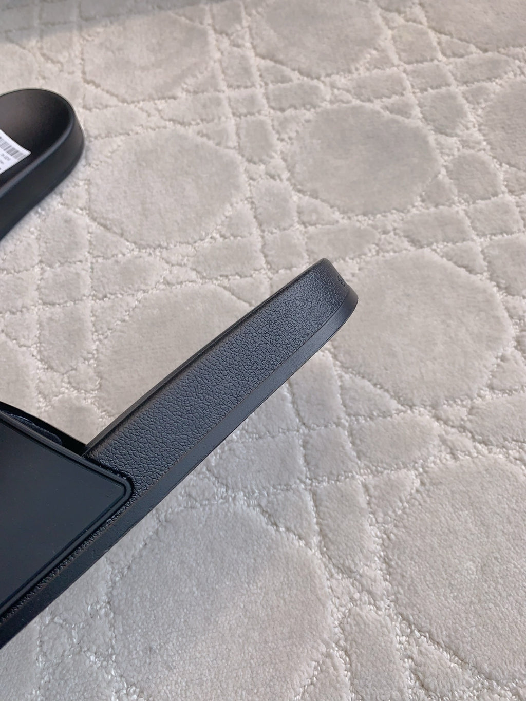Balenciaga slide sandal sole edge and black strap detail