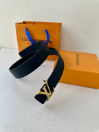 Louis Vuitton belt with LV buckle and dark blue strap