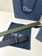Dior belt and adjustable strap holes in olive green leather with Dior-etched buckle