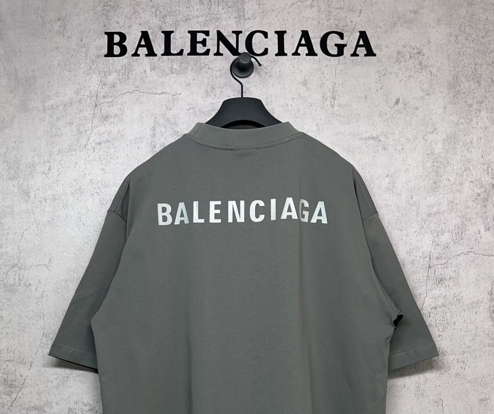 Balenciaga short-sleeve T-shirt with large back BALENCIAGA print, dark gray-green.