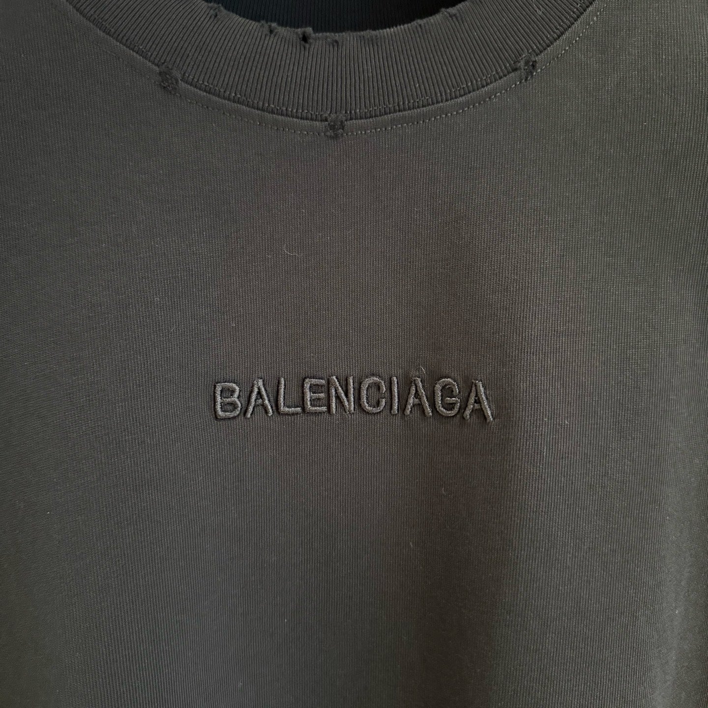 Balenciaga black T-shirt chest logo embroidery