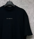 Balenciaga black crewneck short-sleeve T-shirt with chest logo