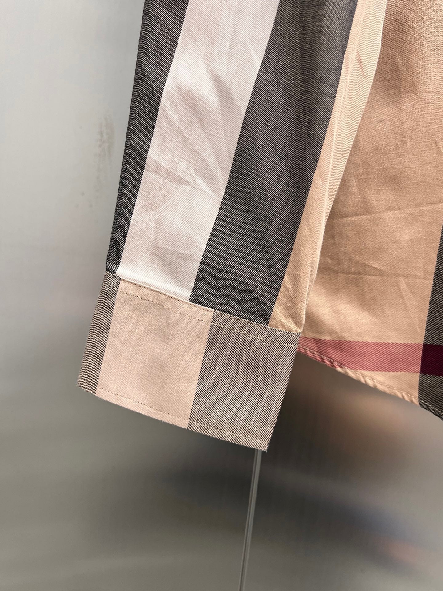 Burberry long-sleeve shirt with beige, gray, pink check pattern cuff hem