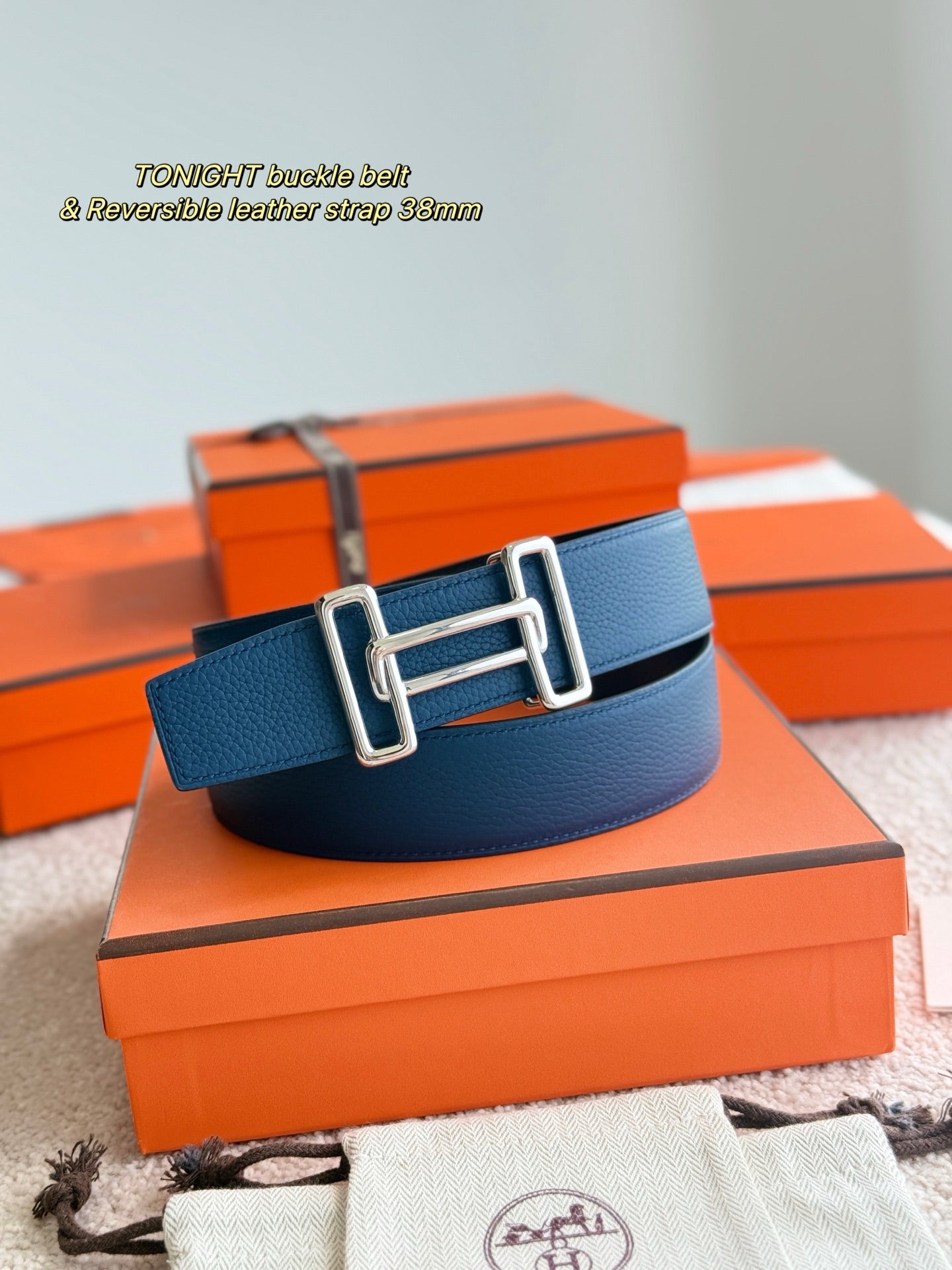 Hermes reversible leather belt in blue with silver-tone double-prong buckle