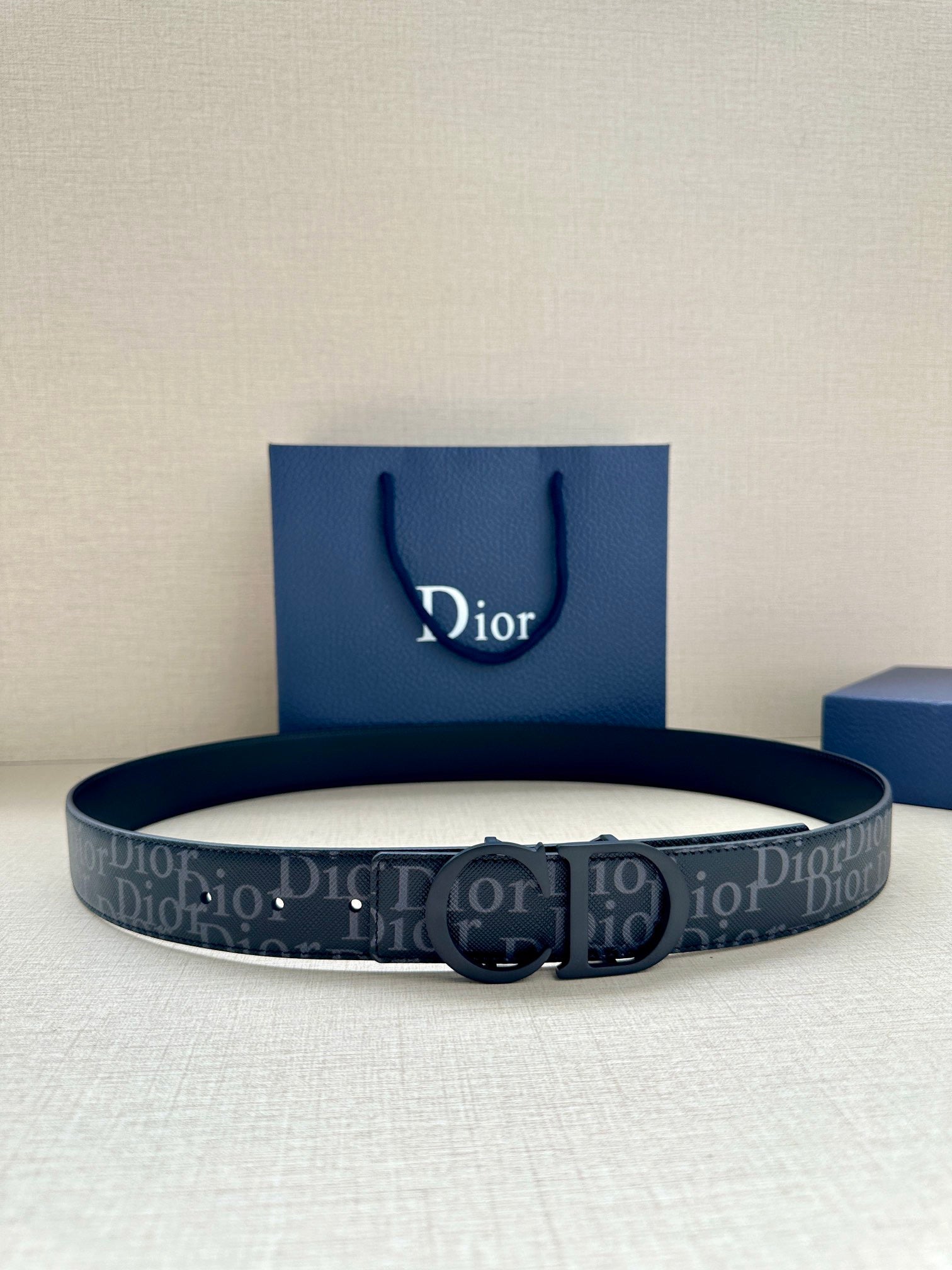 Dior logo belt in dark blue, wide strap with signature buckle and monogram pattern
