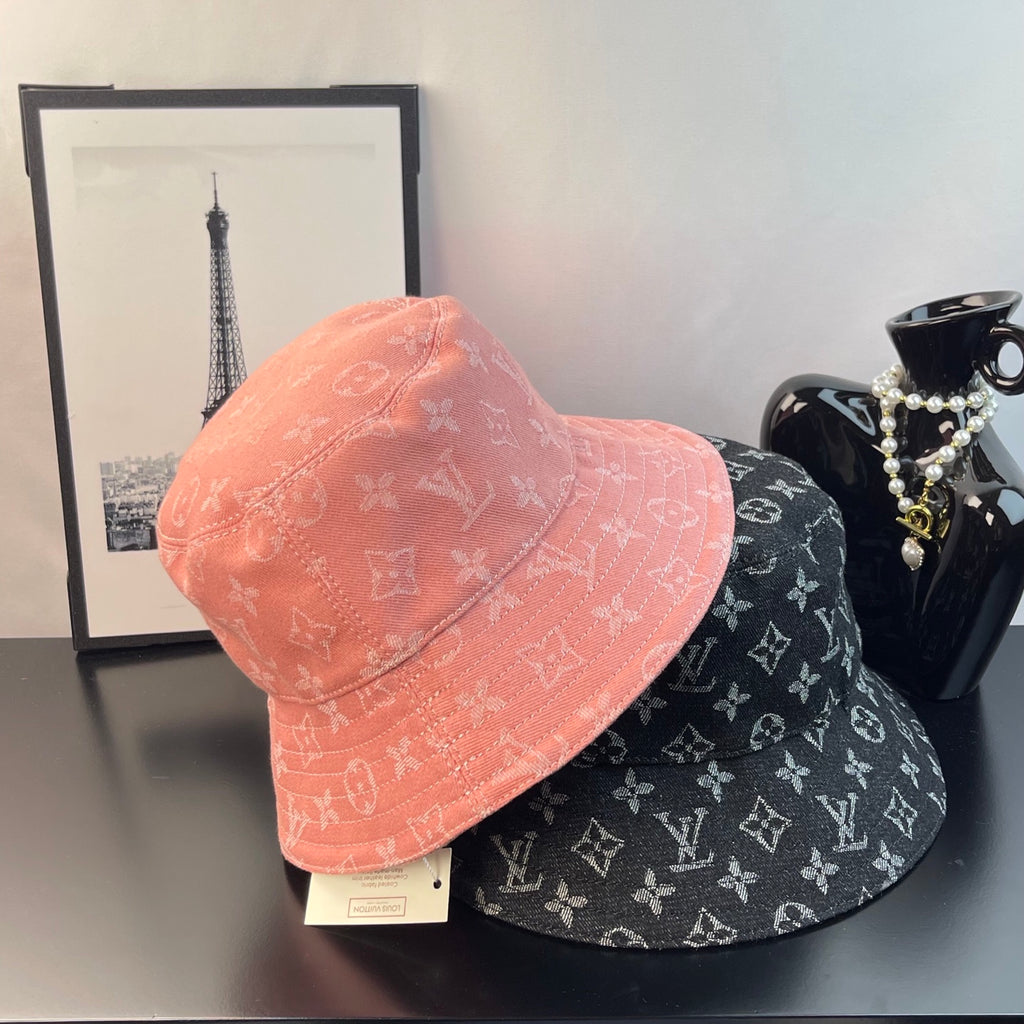Louis Vuitton Caps