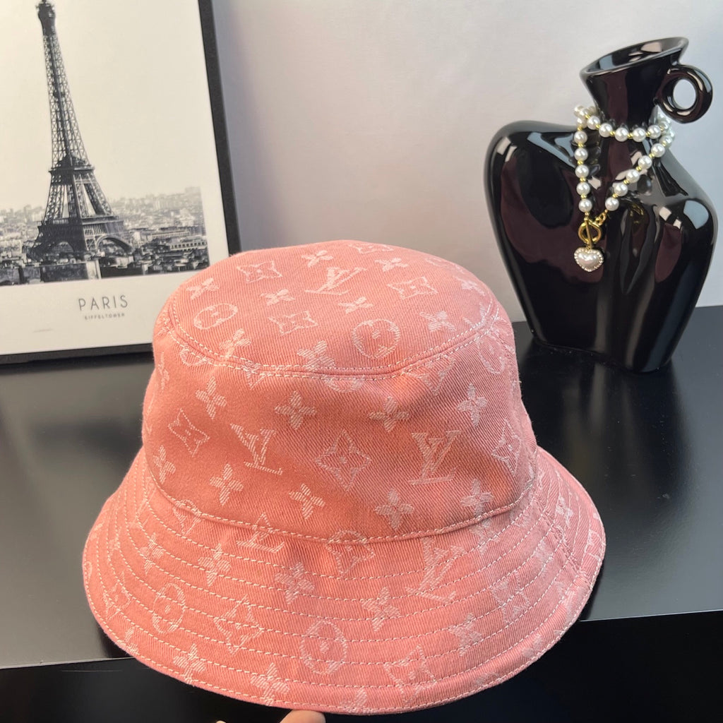 Louis Vuitton Caps