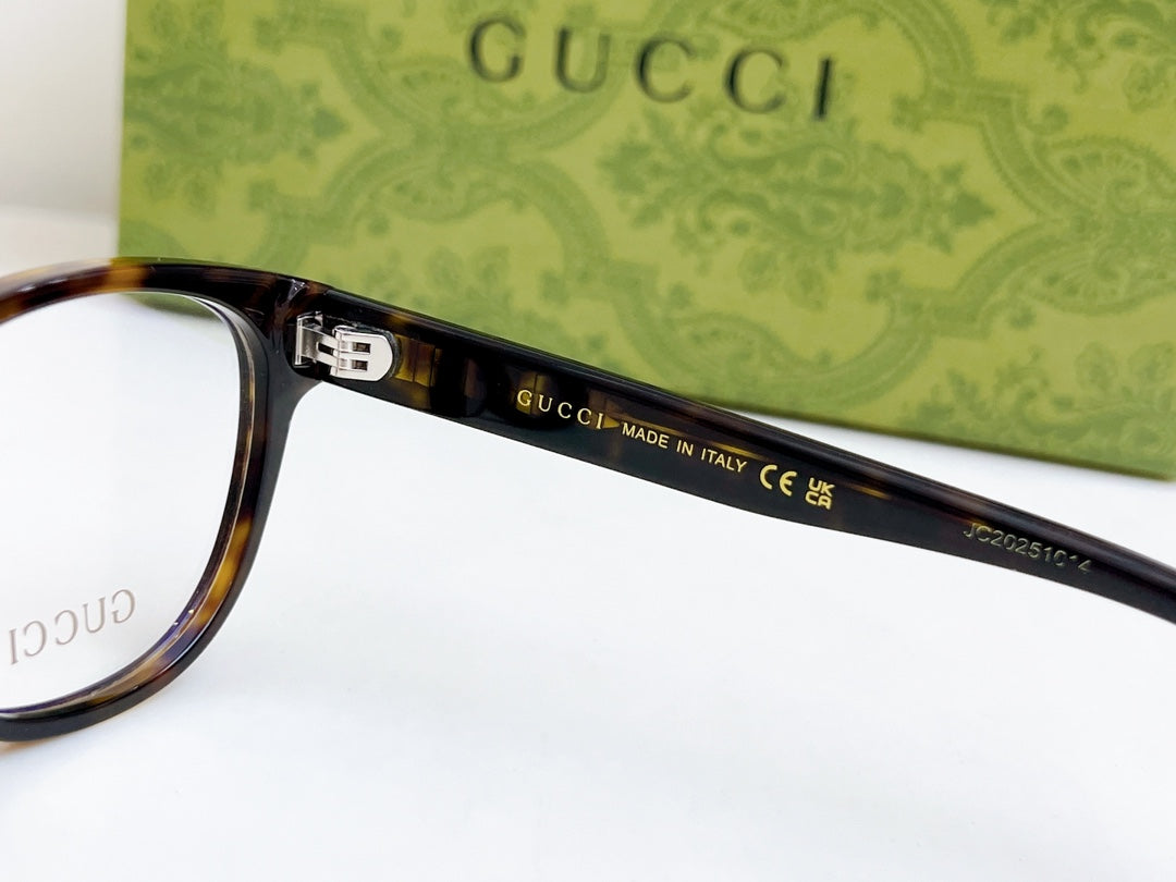 Gucci eyeglasses close-up of temple markings, including “MADE IN ITALY”
