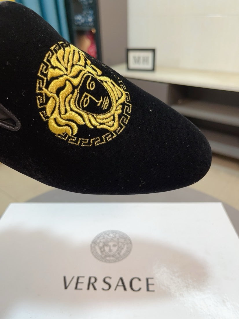 Black velvet loafer with gold Medusa logo embroidery detail