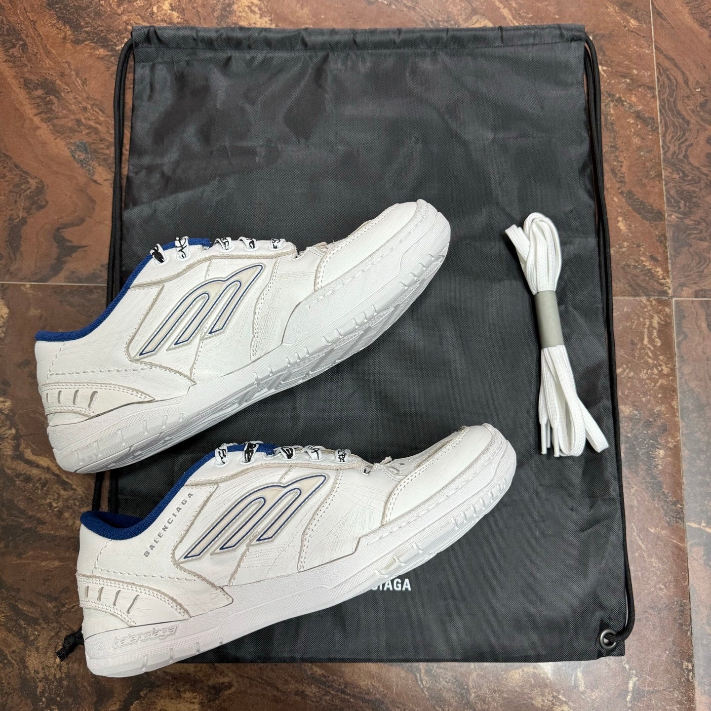 Balenciaga unisex sneakers, white with blue trim