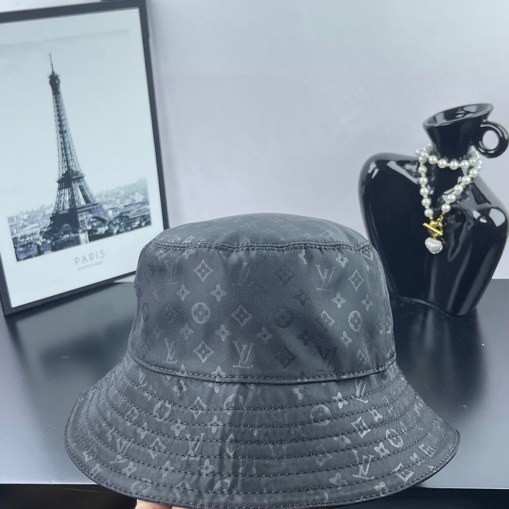 Louis Vuitton Caps