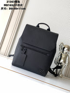 Men's Louis Vuitton bag with front flap and buckle strap, dark grained leather-look.