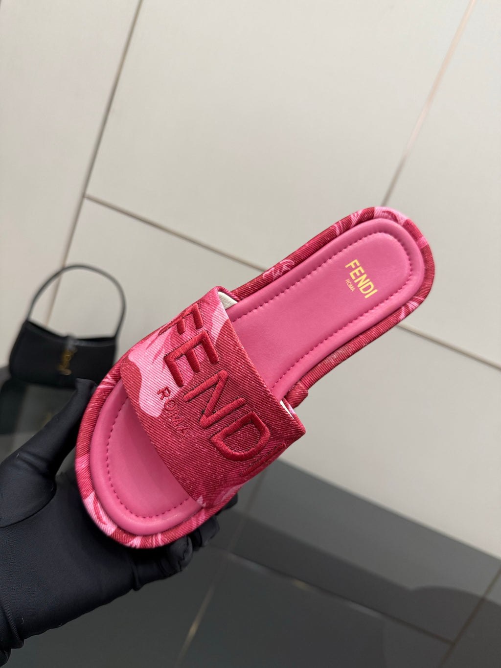 Luxury Shoes Fendi Ladies
