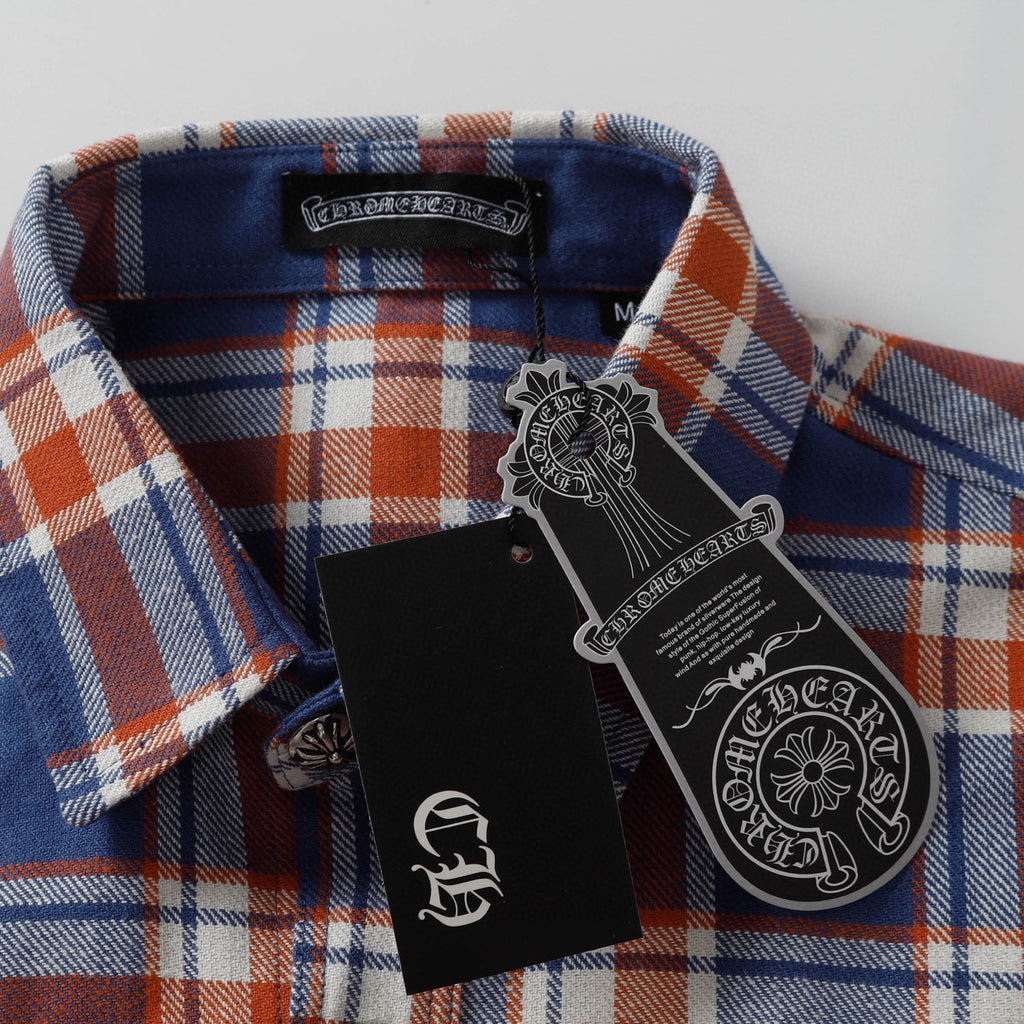 Plaid shirt collar with brand label and interior neck taping.