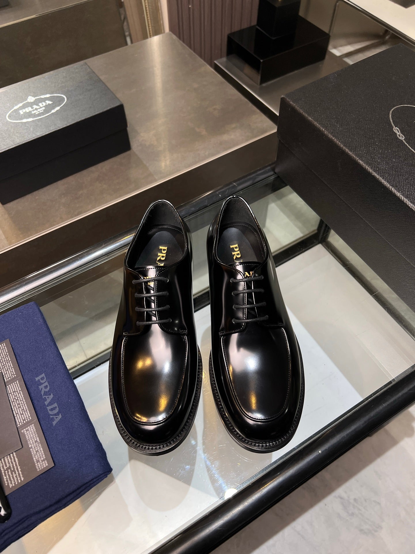 Luxury Shoes Prada Unisex