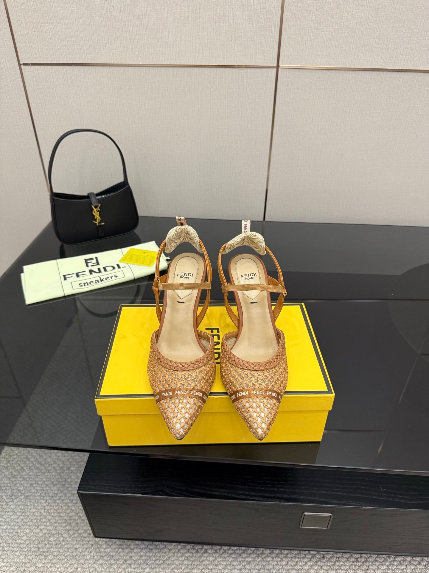 Luxury Shoes Fendi Ladies