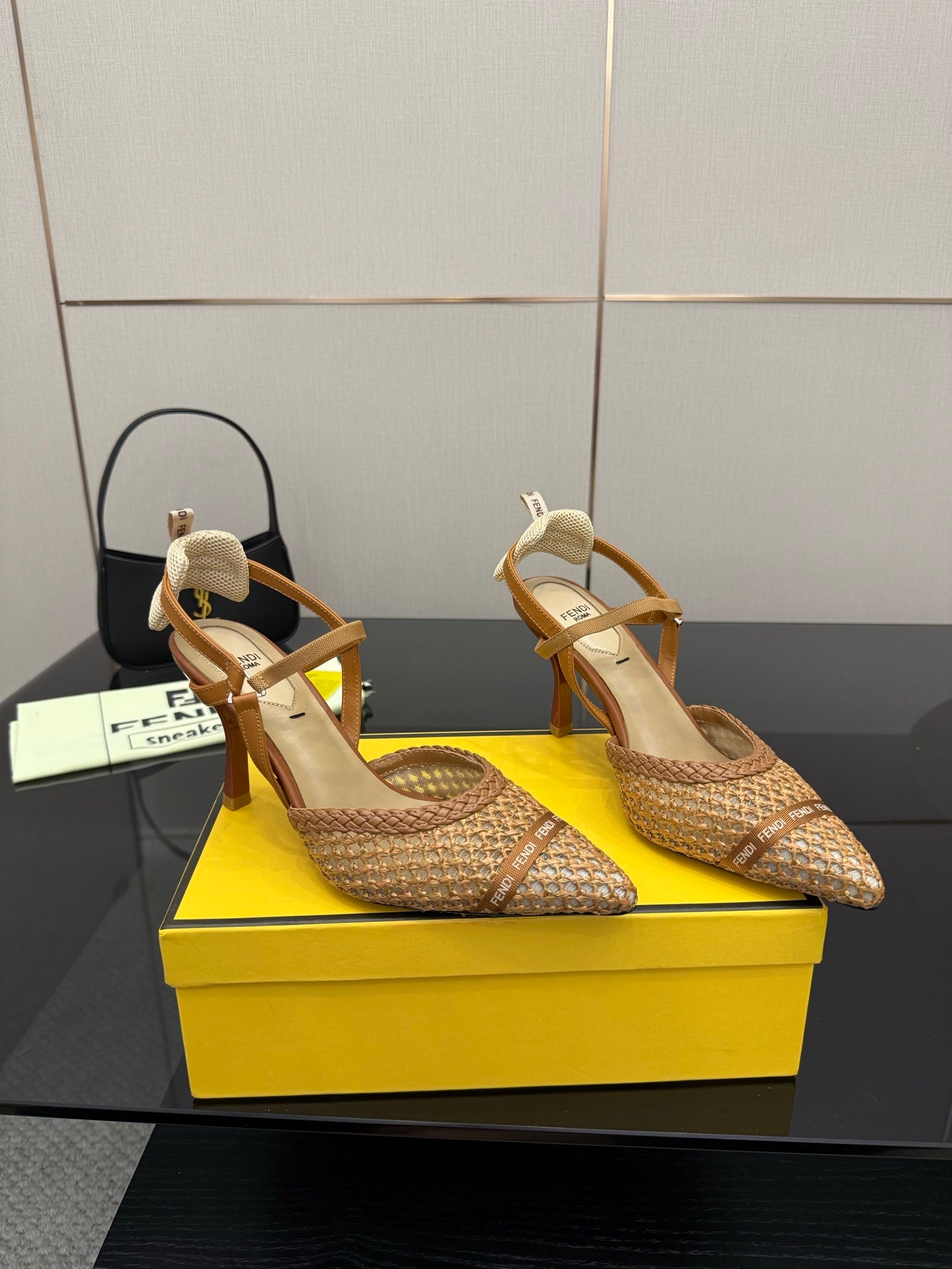 Luxury Shoes Fendi Ladies