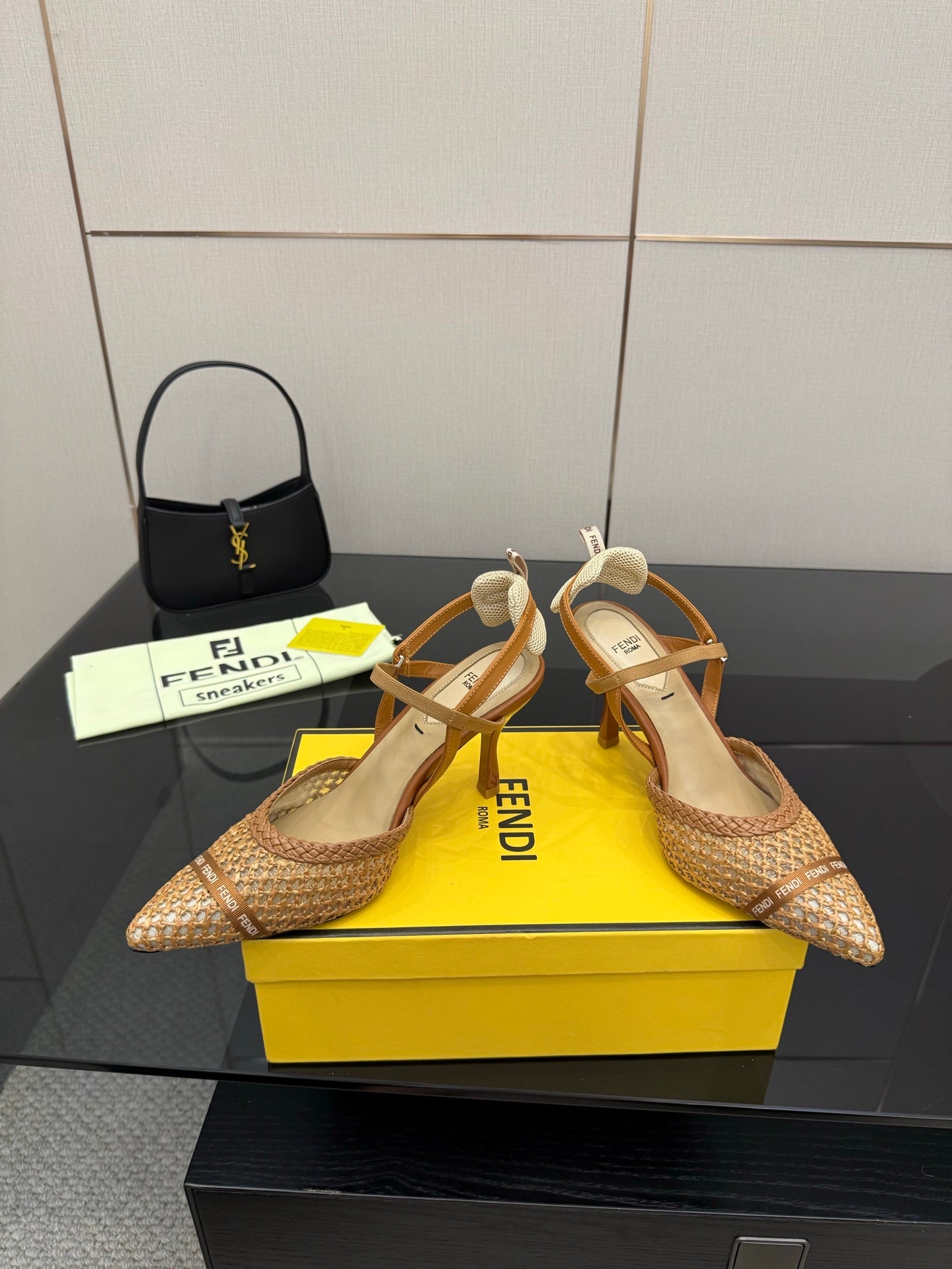 Luxury Shoes Fendi Ladies