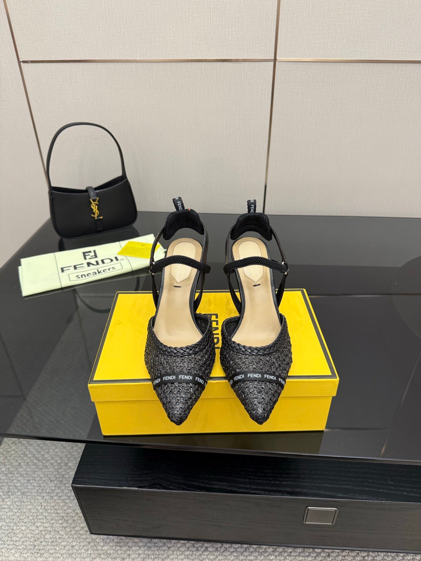 Luxury Shoes Fendi Ladies