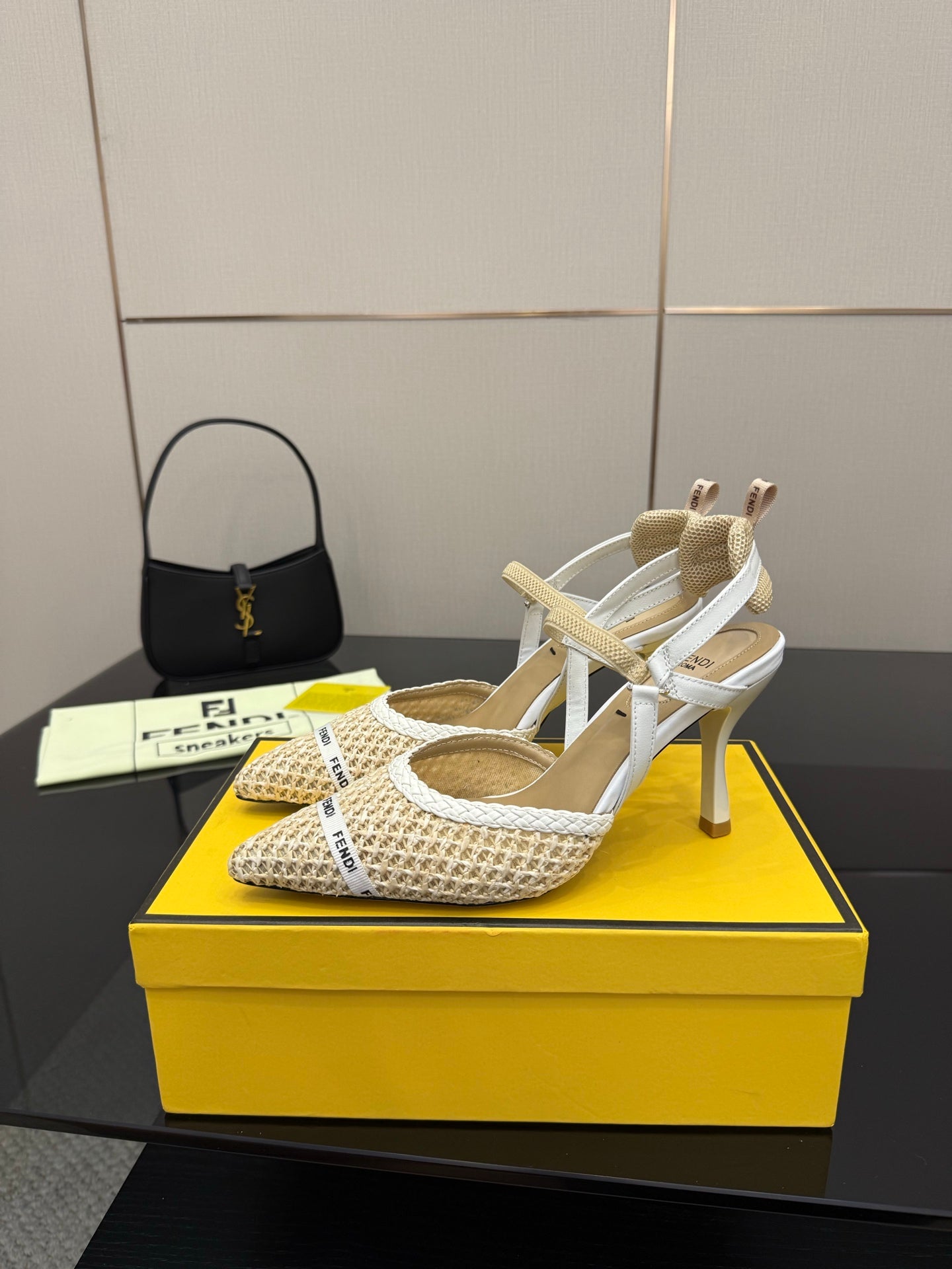 Luxury Shoes Fendi Ladies