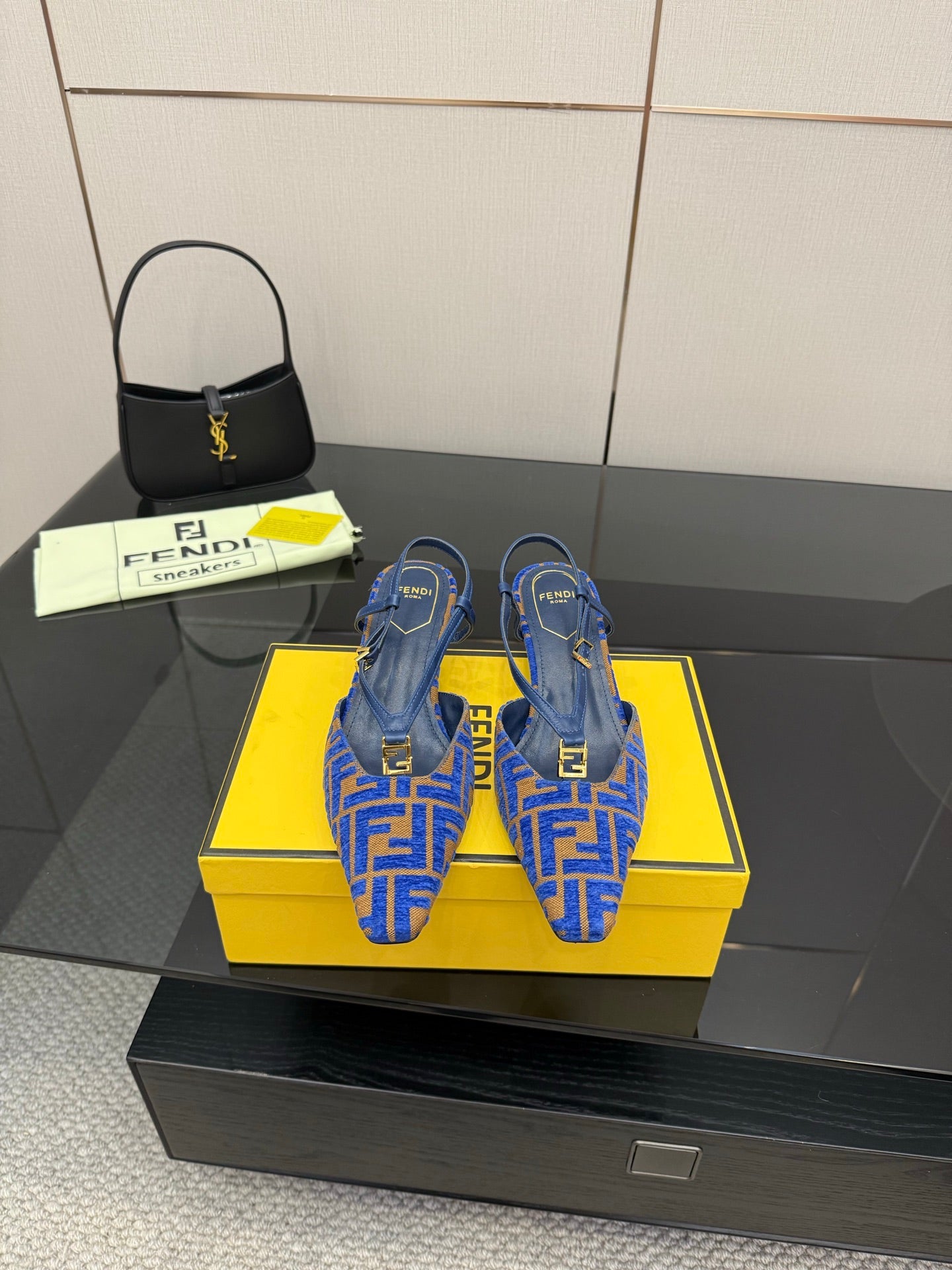 Luxury Shoes Fendi Ladies