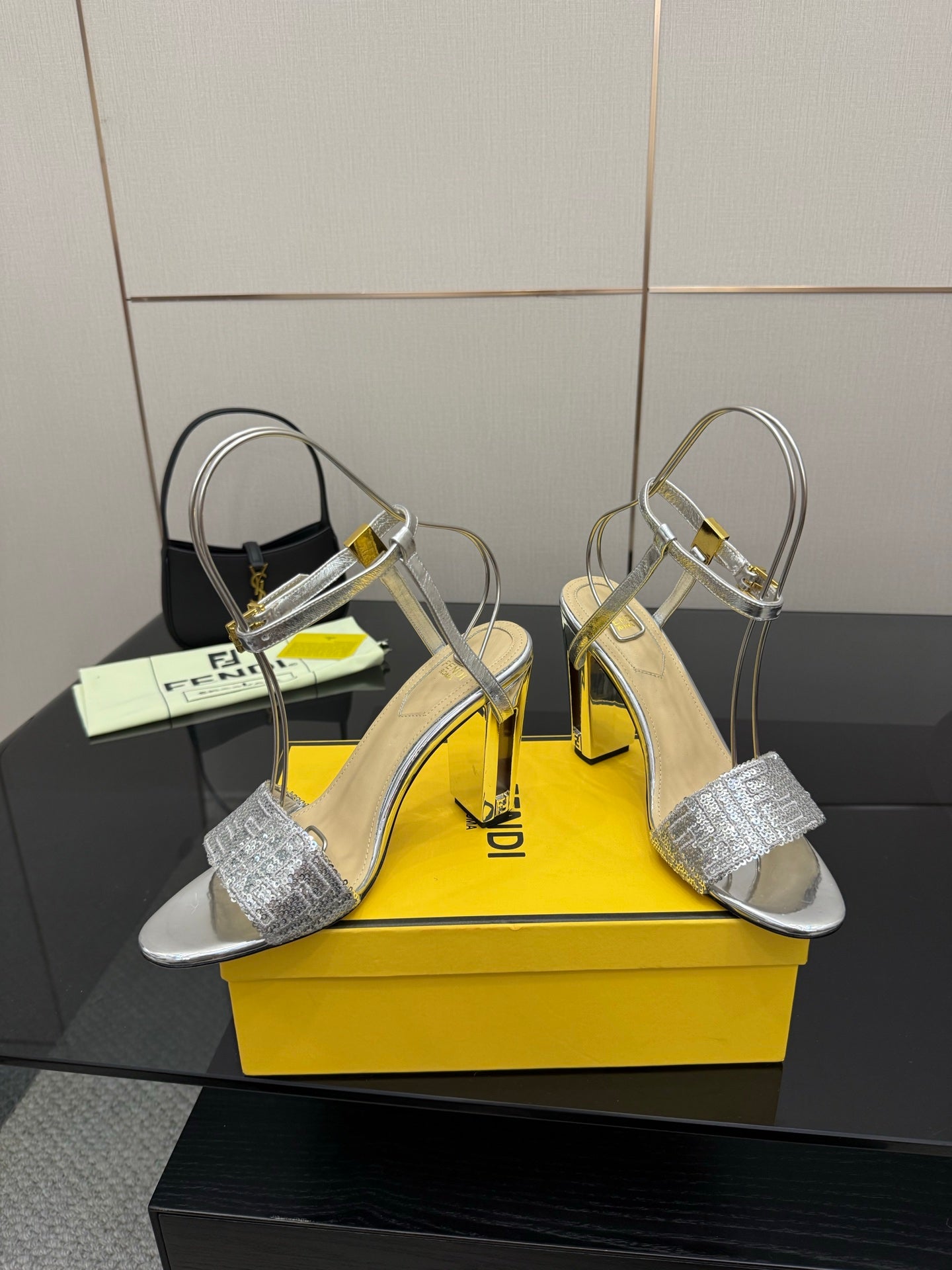 Luxury Shoes Fendi Ladies
