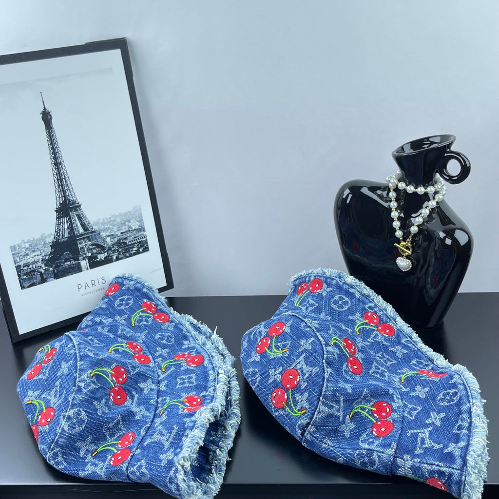 Louis Vuitton Caps