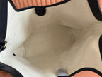 Tote bag interior lining with seam details and pocket opening