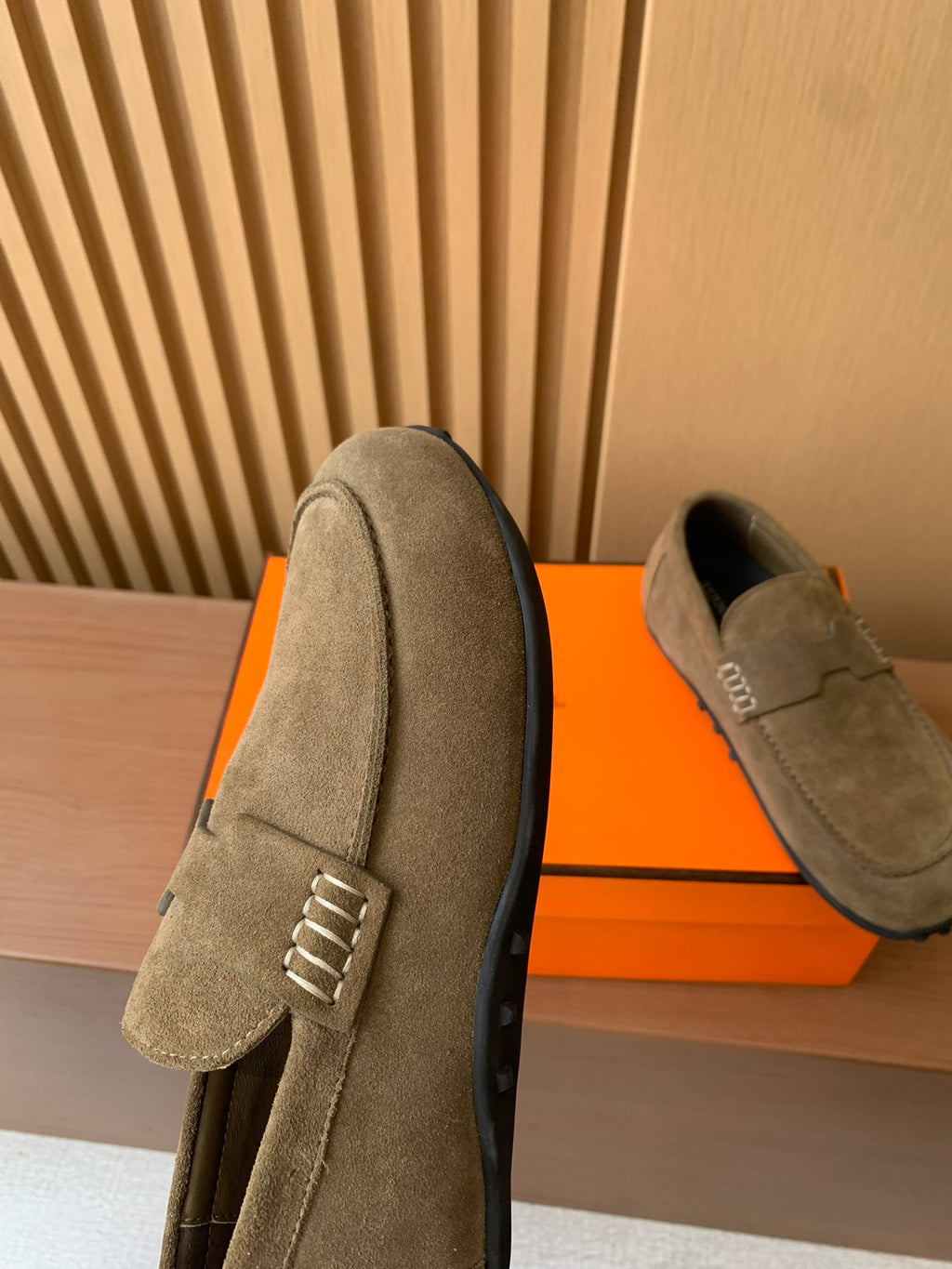 Luxury Shoes Hermes Unisex