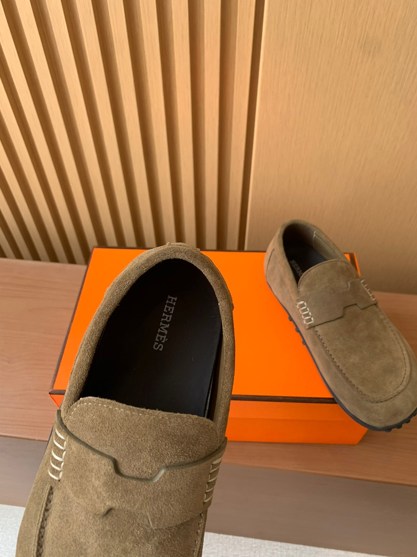 Luxury Shoes Hermes Unisex