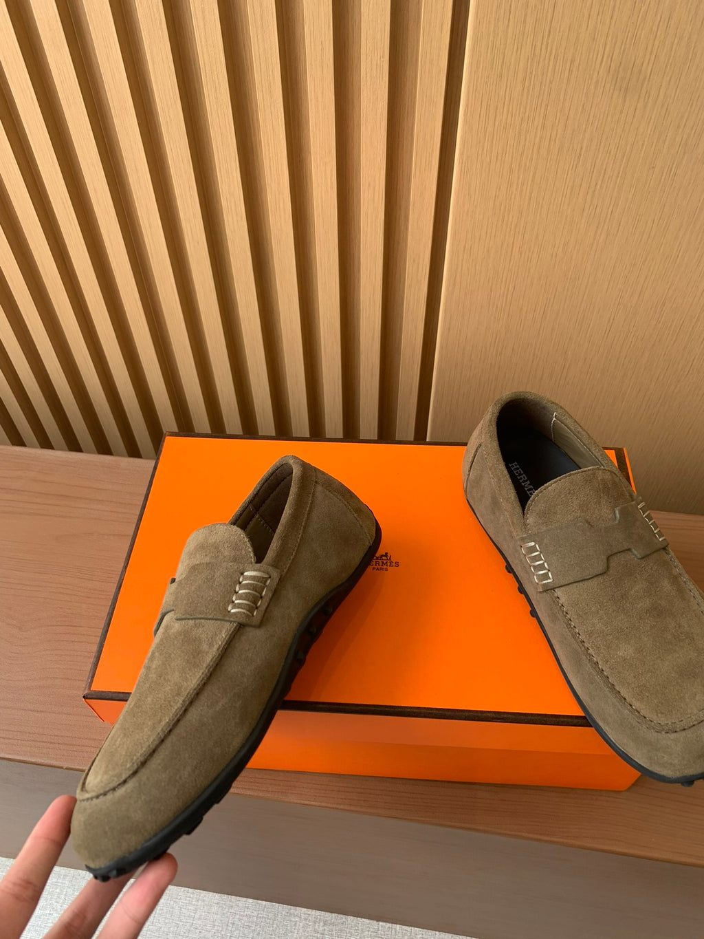 Luxury Shoes Hermes Unisex