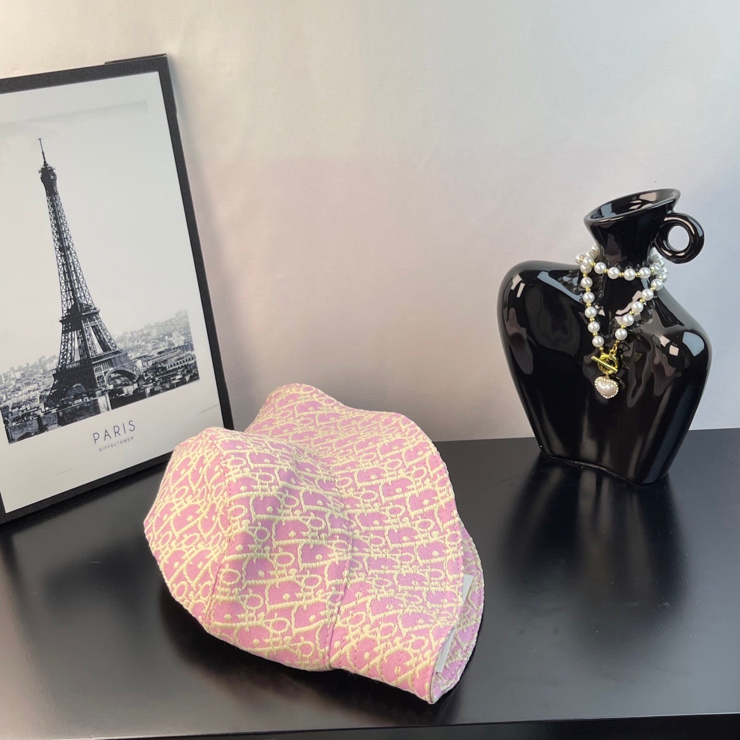 Gucci pink monogram bucket cap with curved crown and wide brim