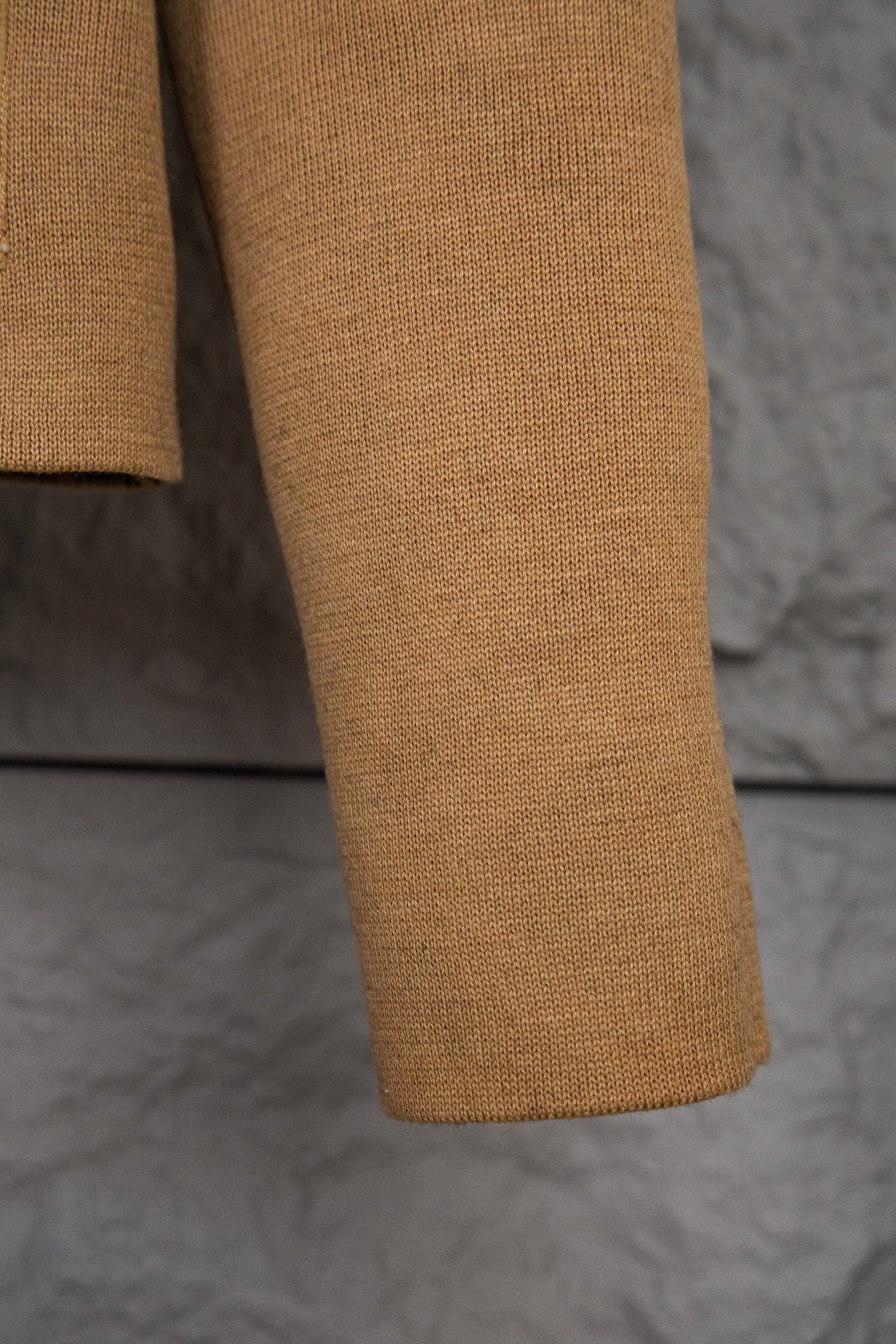 Burberry tan knit jacket sleeve hem and cuff detail