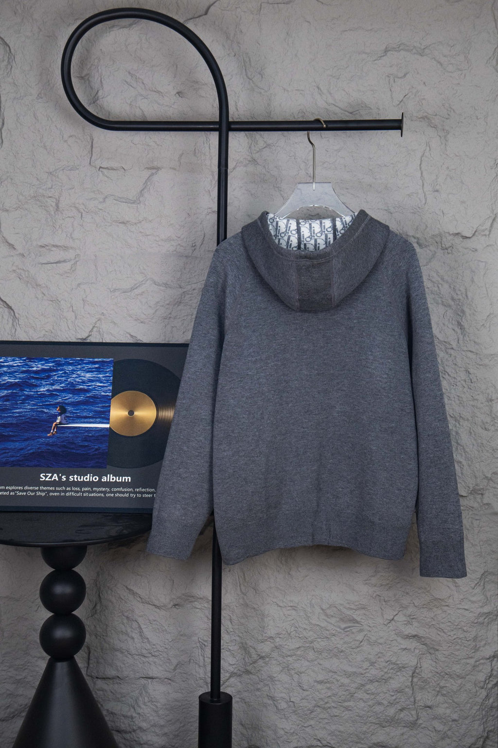 Long-sleeve zip hoodie with hood and full-length zipper in heather gray