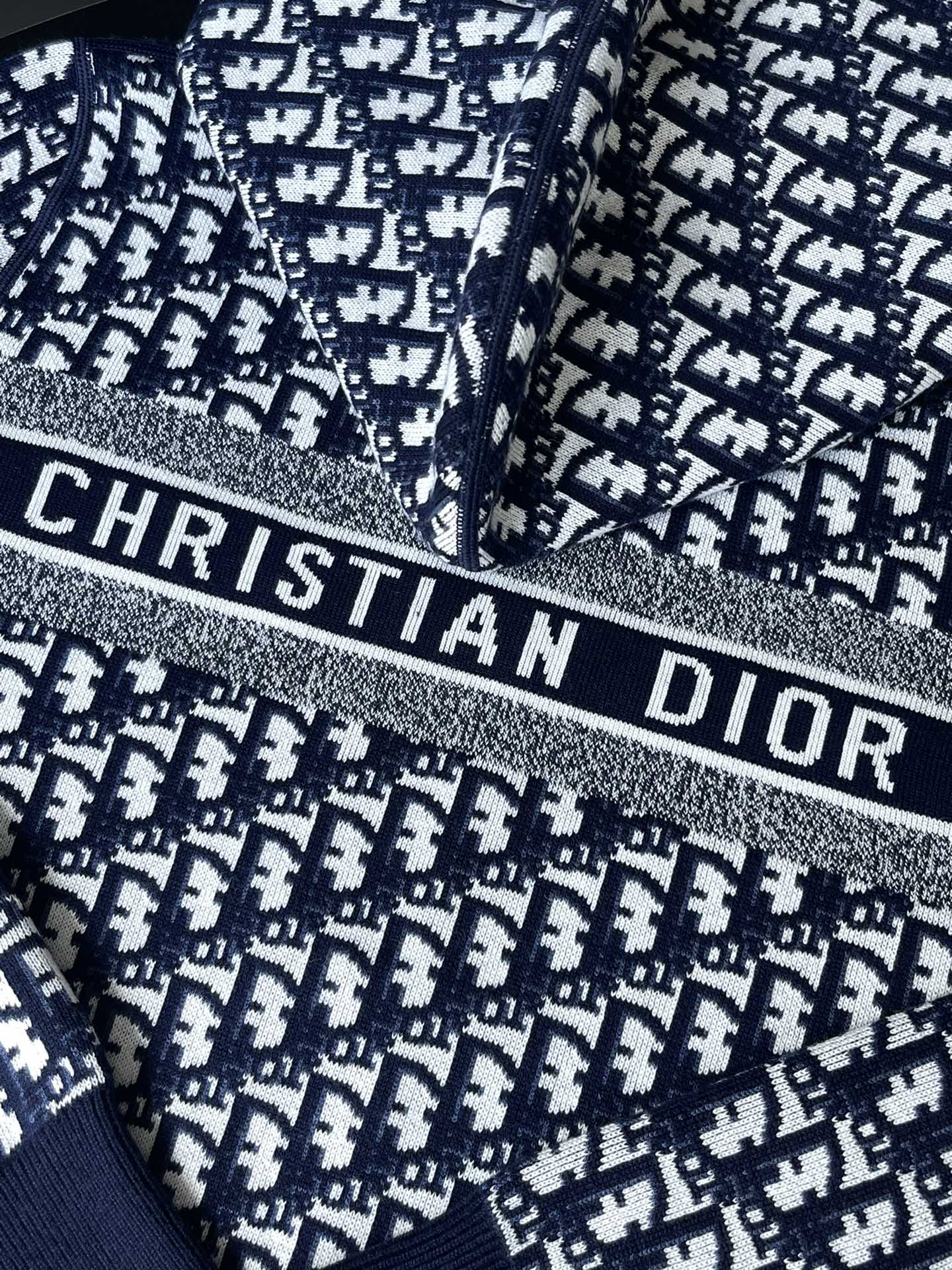 Dior jacquard knit pattern in navy with white motif repeat