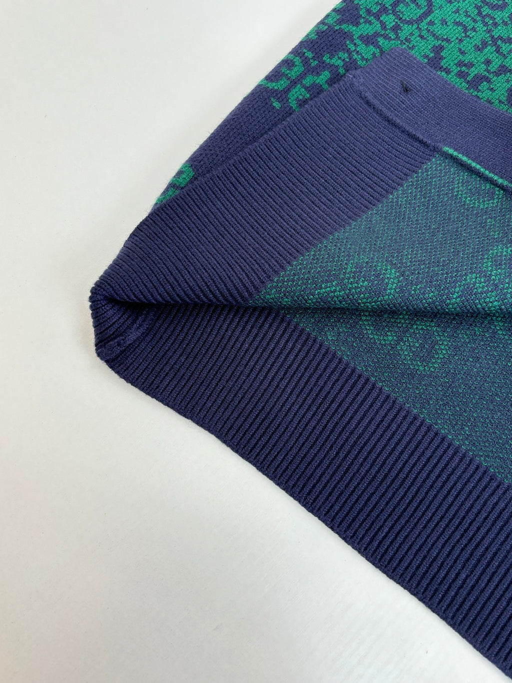 Gucci long cardigan ribbed cuff and side seam, green GG print on navy knit