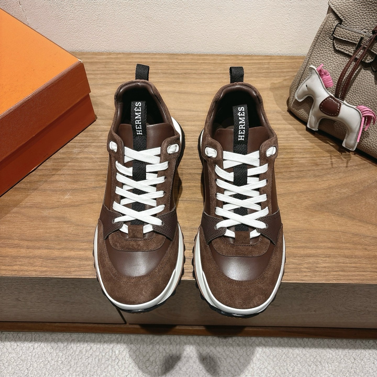 Luxury Shoes Hermes Unisex
