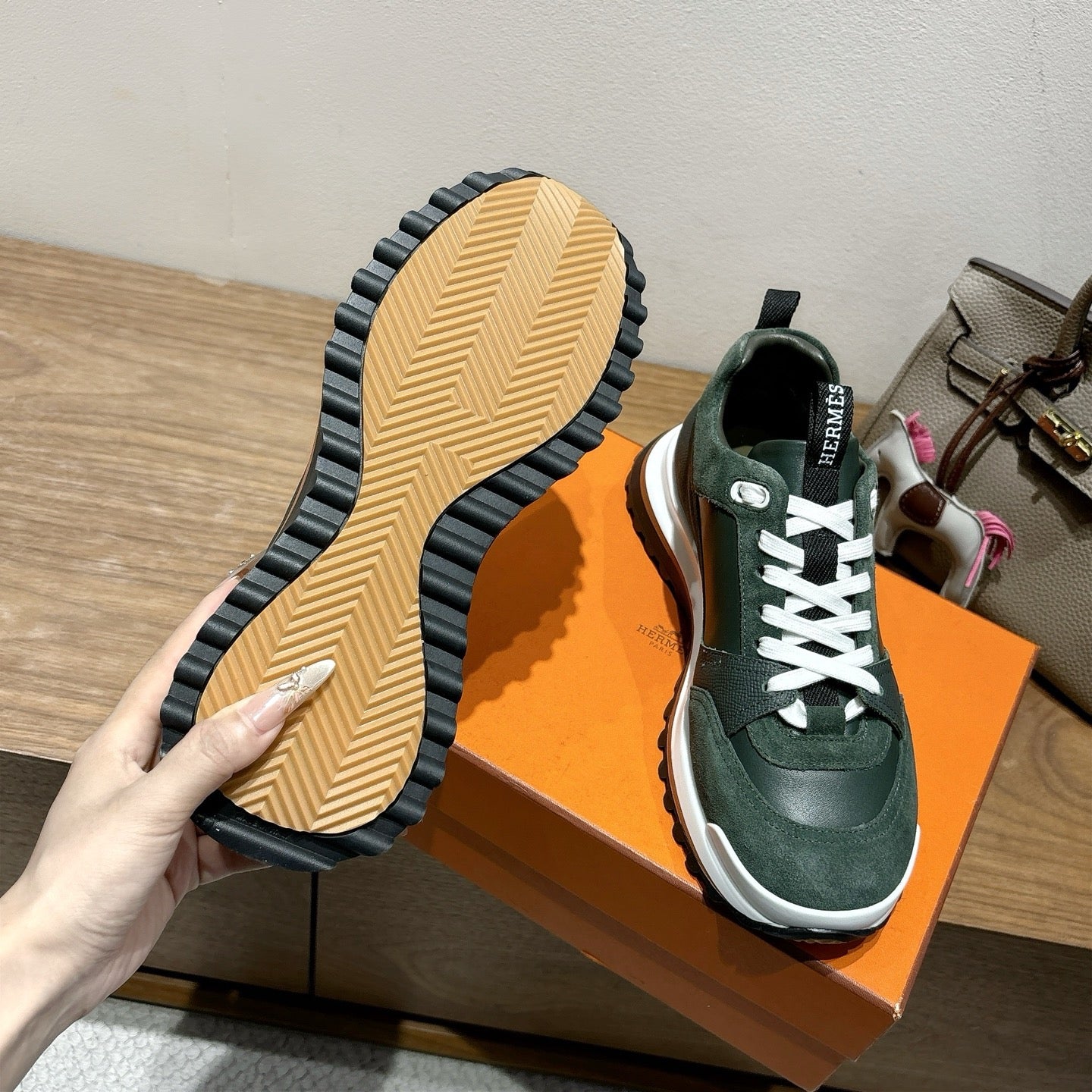 Luxury Shoes Hermes Unisex
