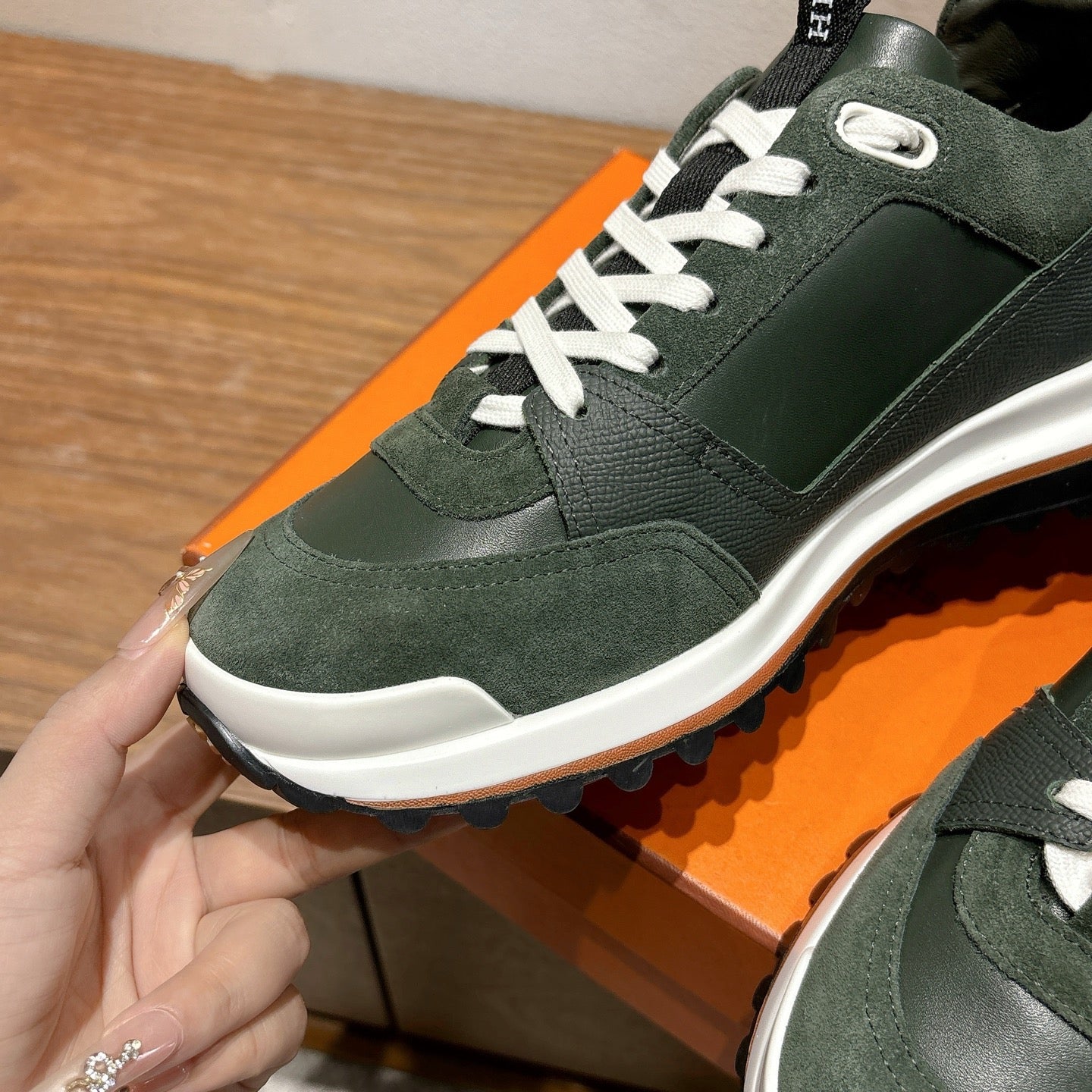 Luxury Shoes Hermes Unisex