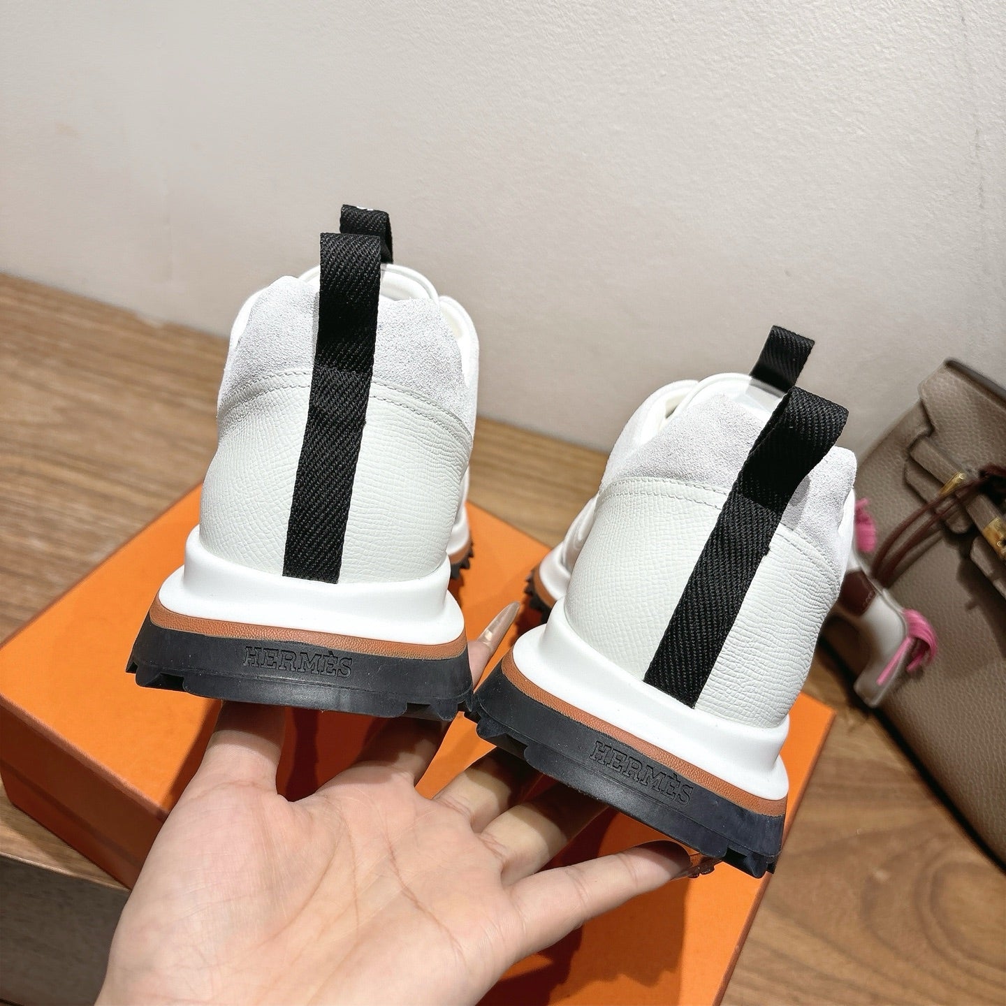 Luxury Shoes Hermes Unisex