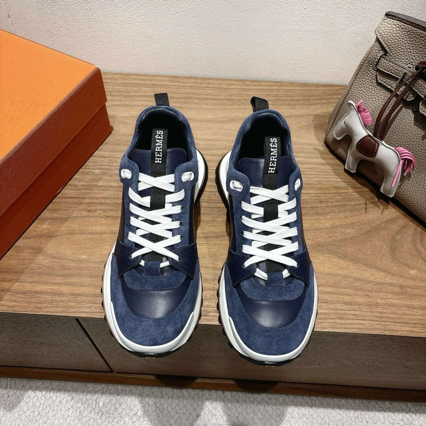 Luxury Shoes Hermes Unisex